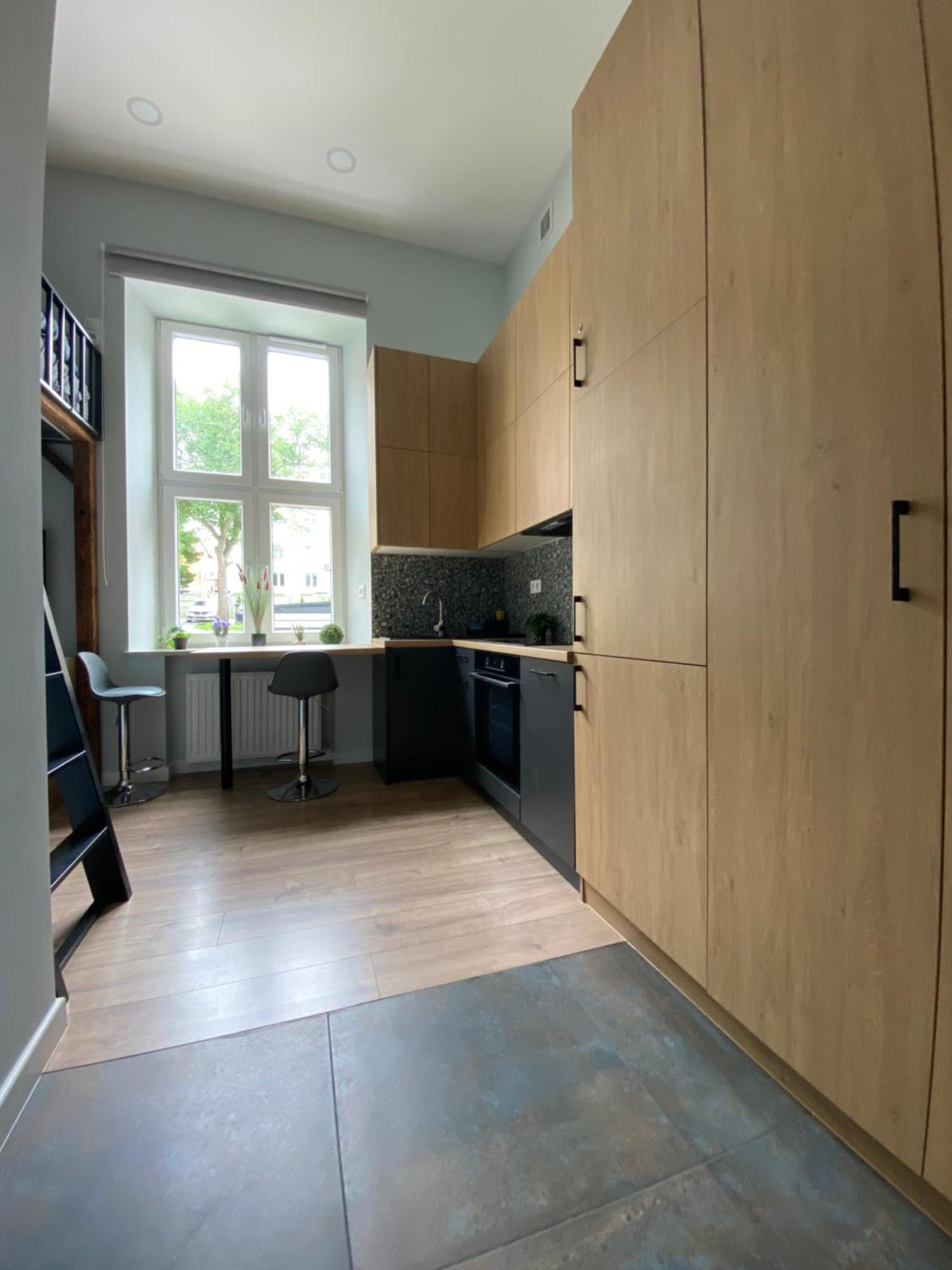 Apartament Mini Max Kielce Bagian luar foto
