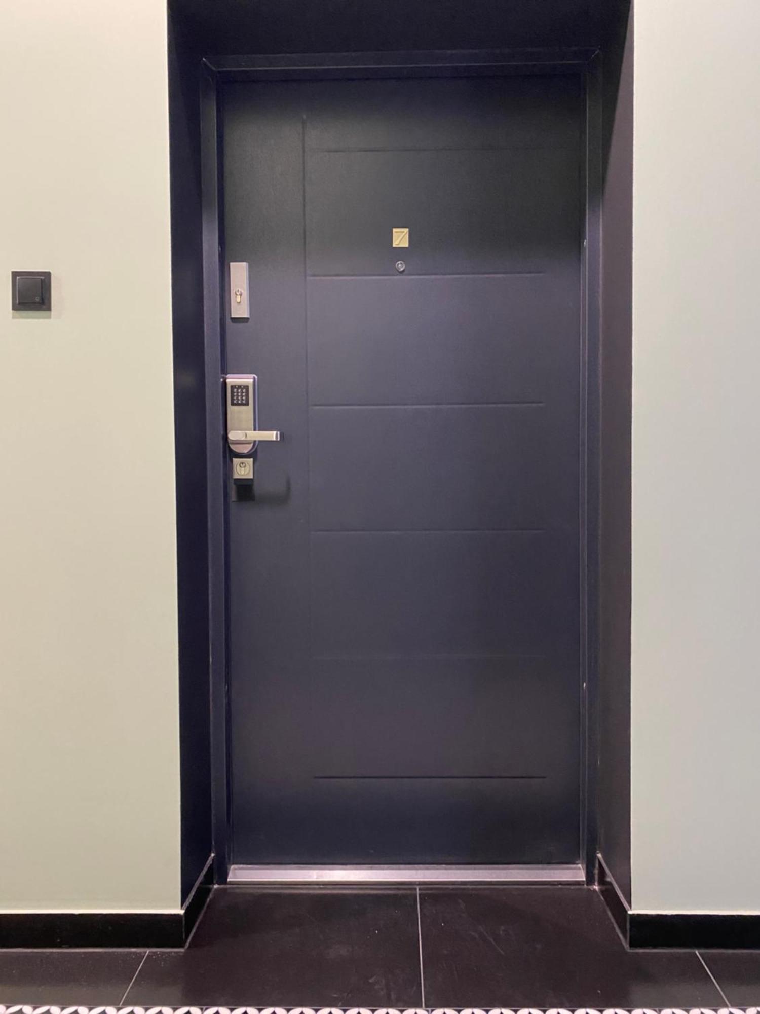 Apartament Mini Max Kielce Bagian luar foto