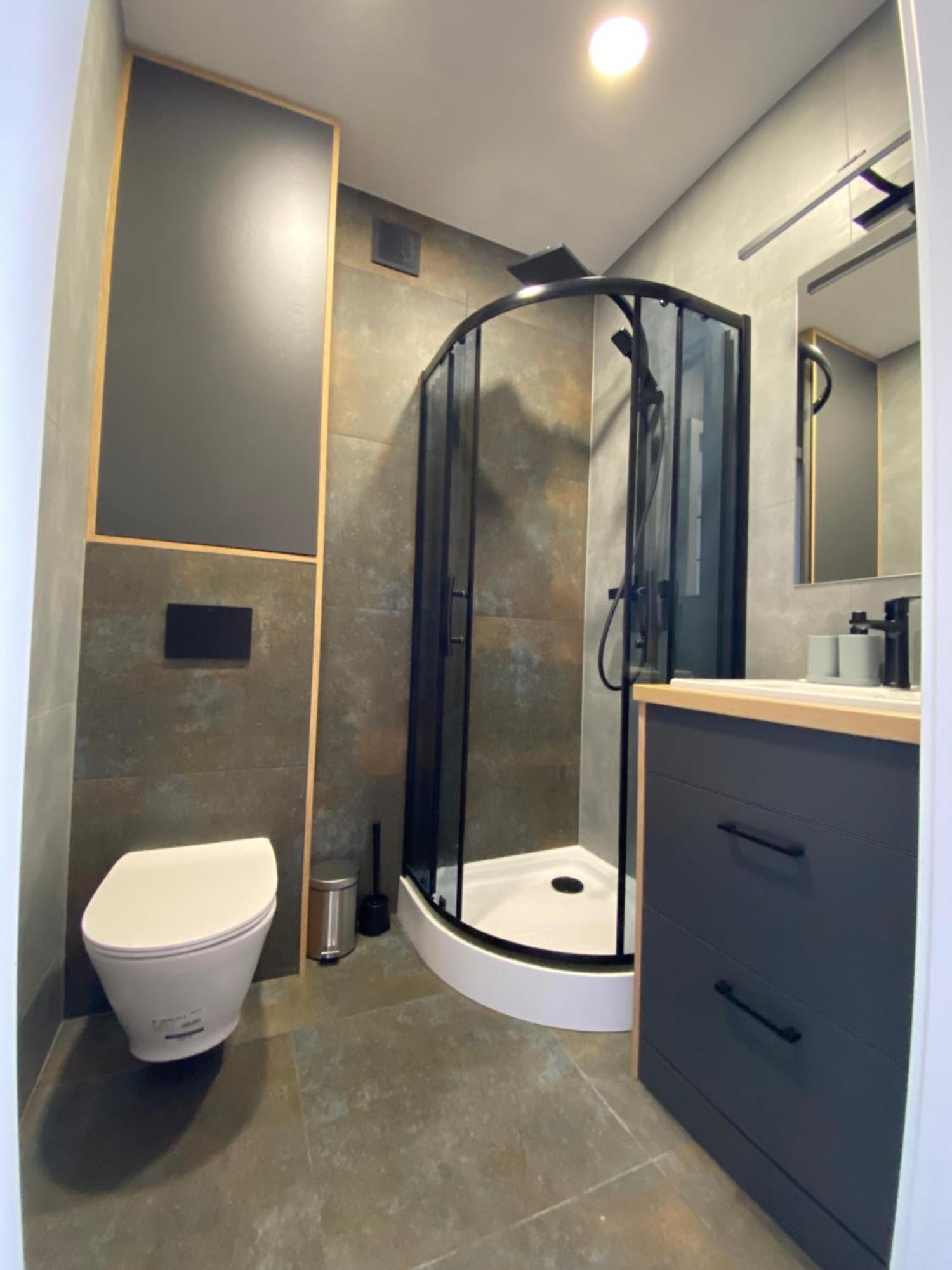 Apartament Mini Max Kielce Bagian luar foto